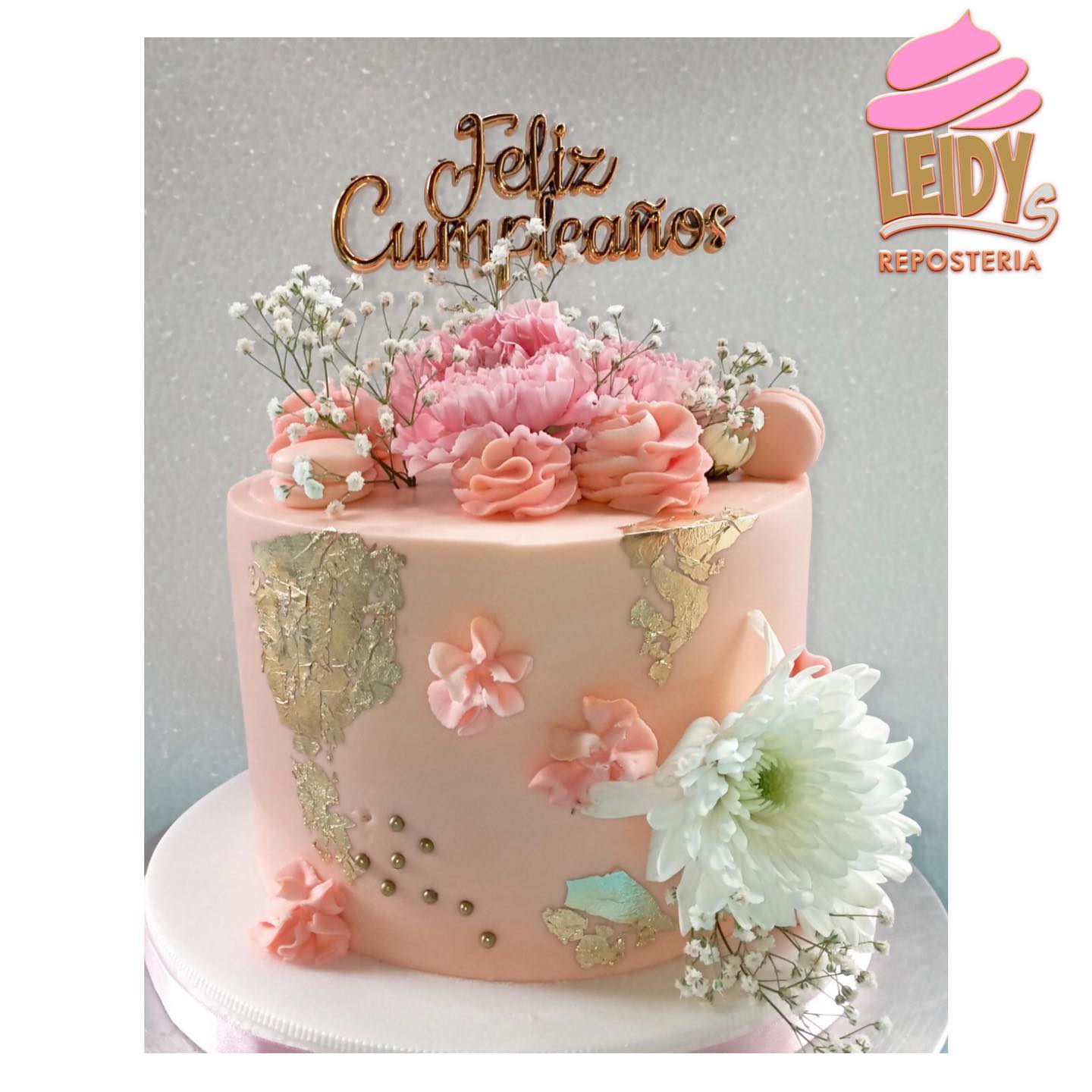 Torta conmemorativa de cumpleaños